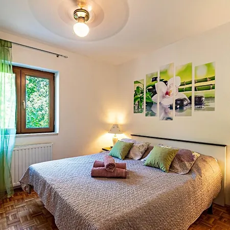 Tri Zala 4432b Zrnovo