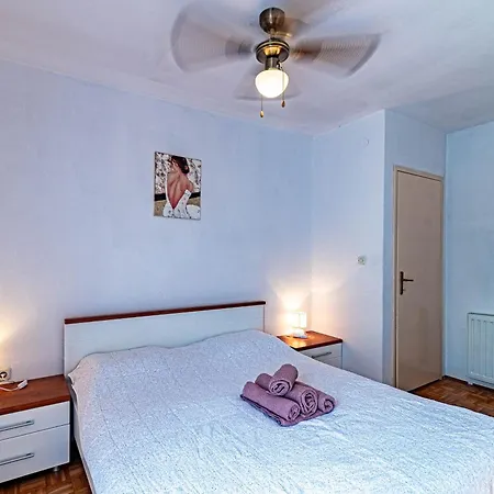 Apartmán Tri Zala 4432b Zrnovo